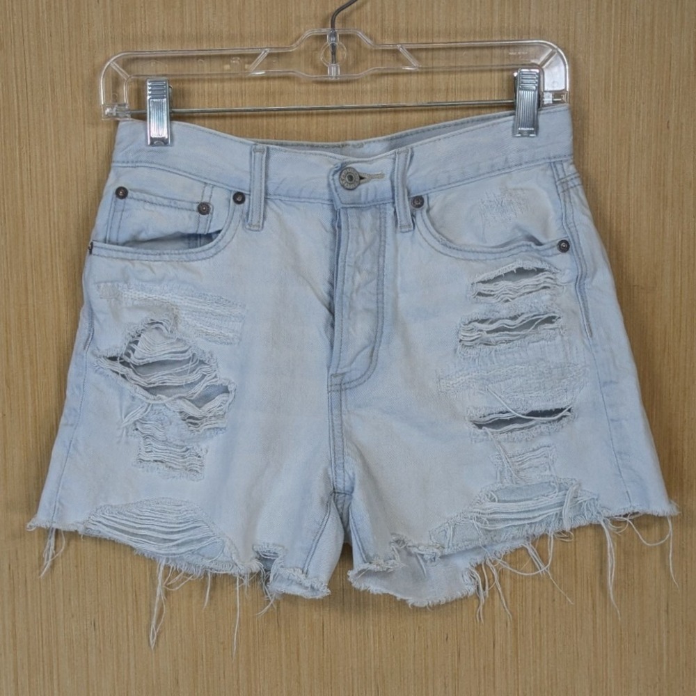 American Eagle 90s Boyfriend Boho Grunge‎ Festival Short 2 Light Wash Distressed